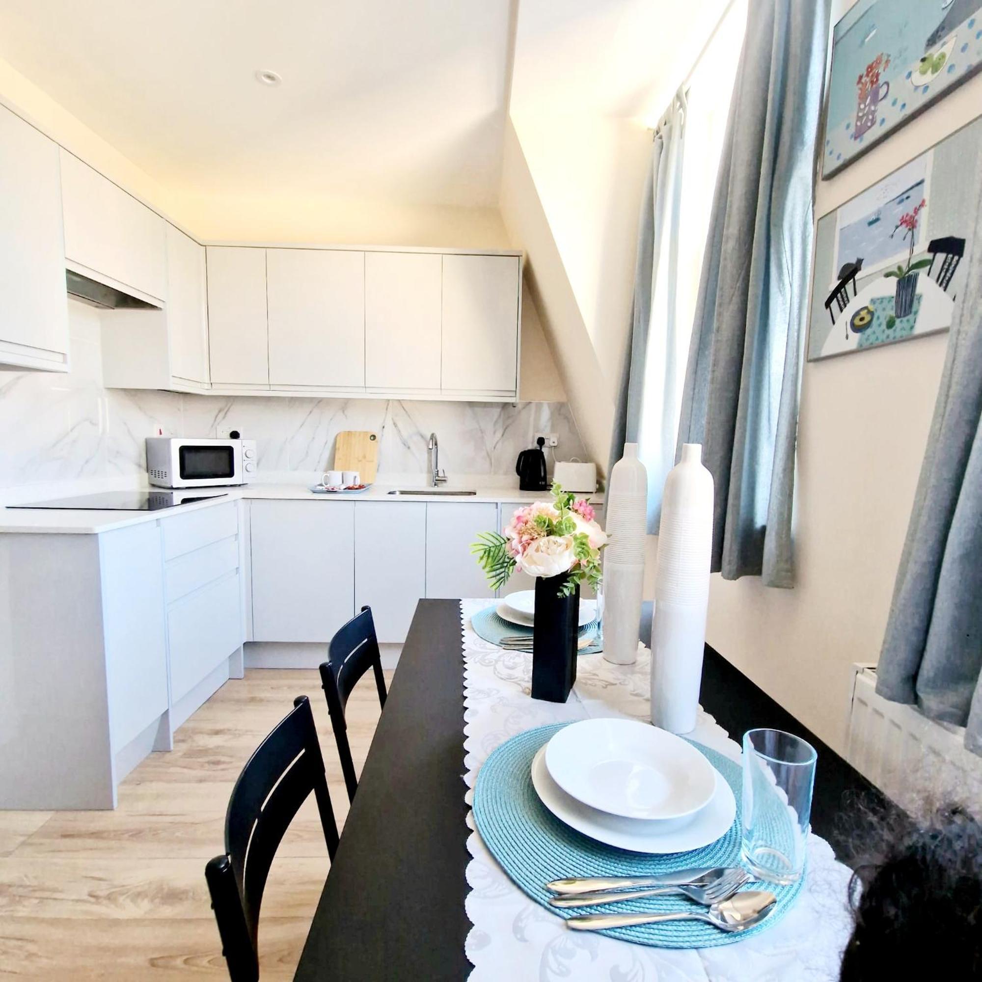 Crendon House Boutique Hotel High Wycombe Buckinghamshire 외부 사진
