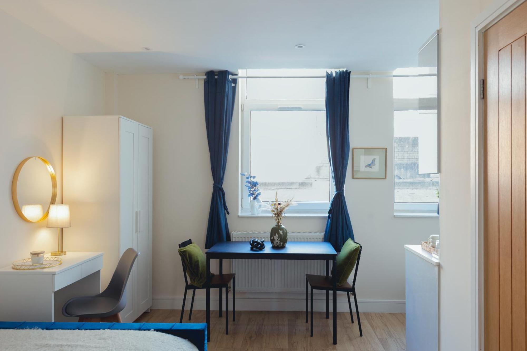 Crendon House Boutique Hotel High Wycombe Buckinghamshire 외부 사진